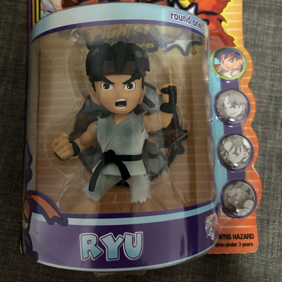 Street Fighter Jr. Round One Ryu Action Figure - Picture 2 of 8